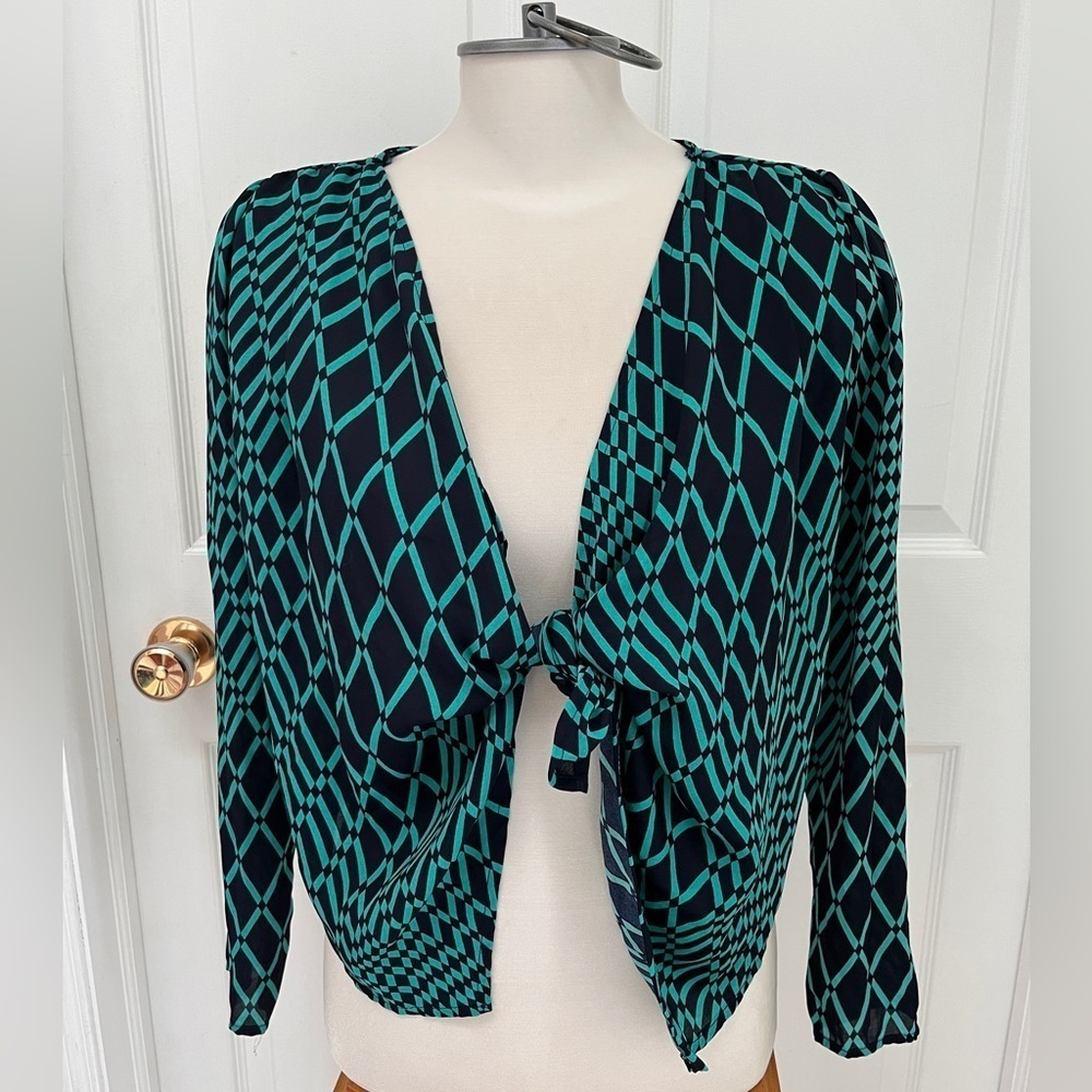 Belinda ladies front tie wrap top
